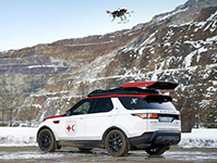 Autonomous drone lands on moving Land Rover vehicle